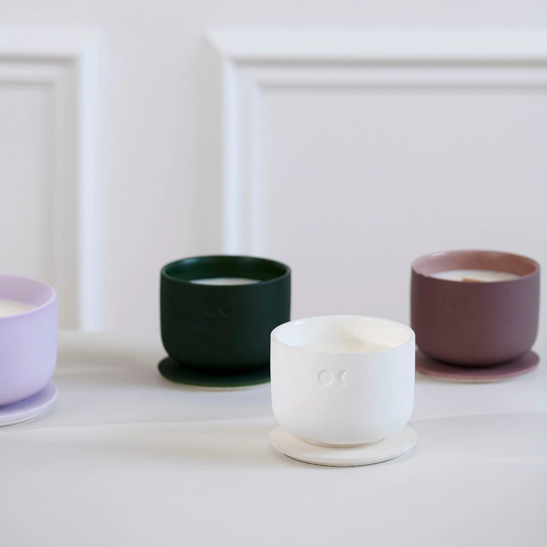 Bougie florale en céramique – Genévrier Lavande