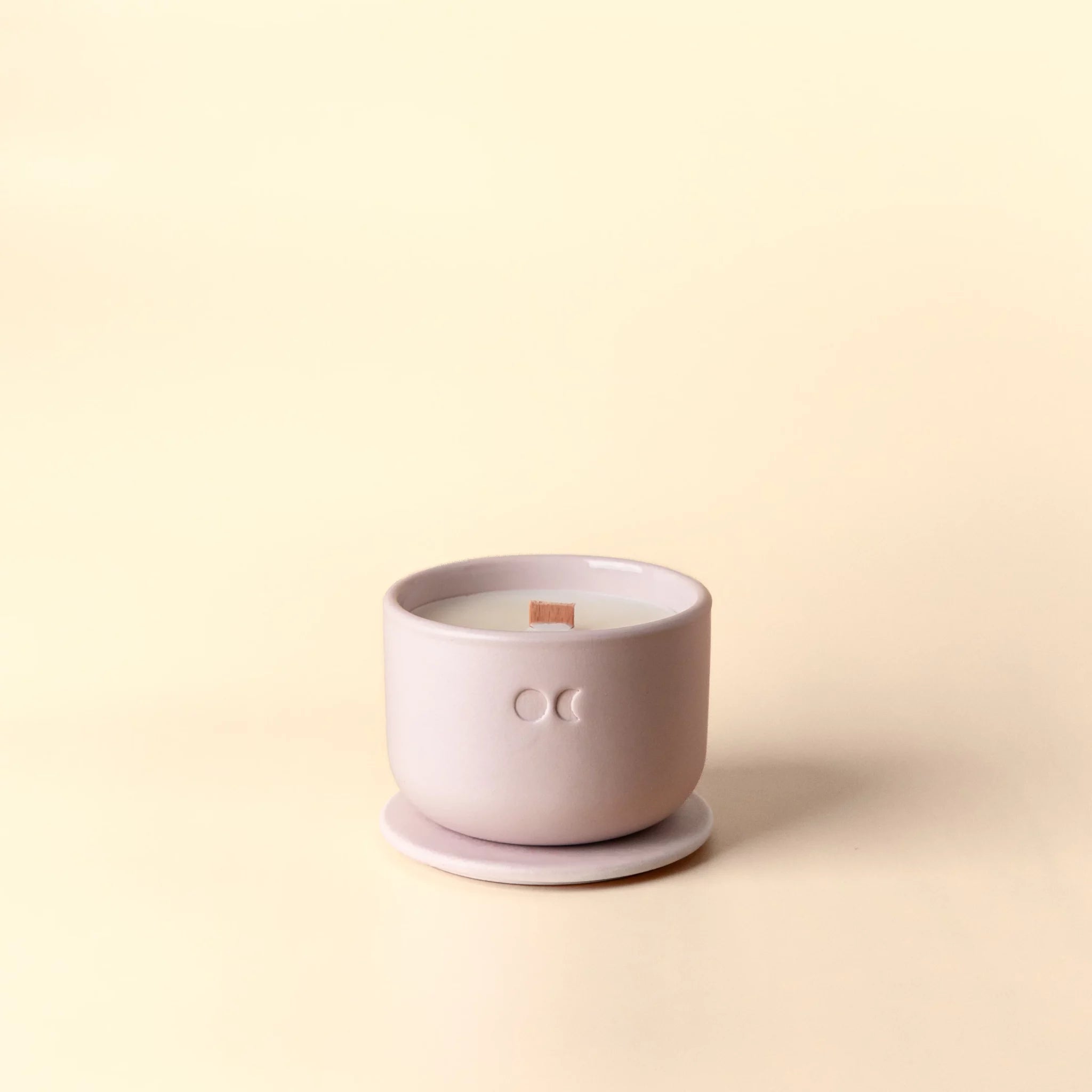 Bougie florale en céramique – Oud et Roses