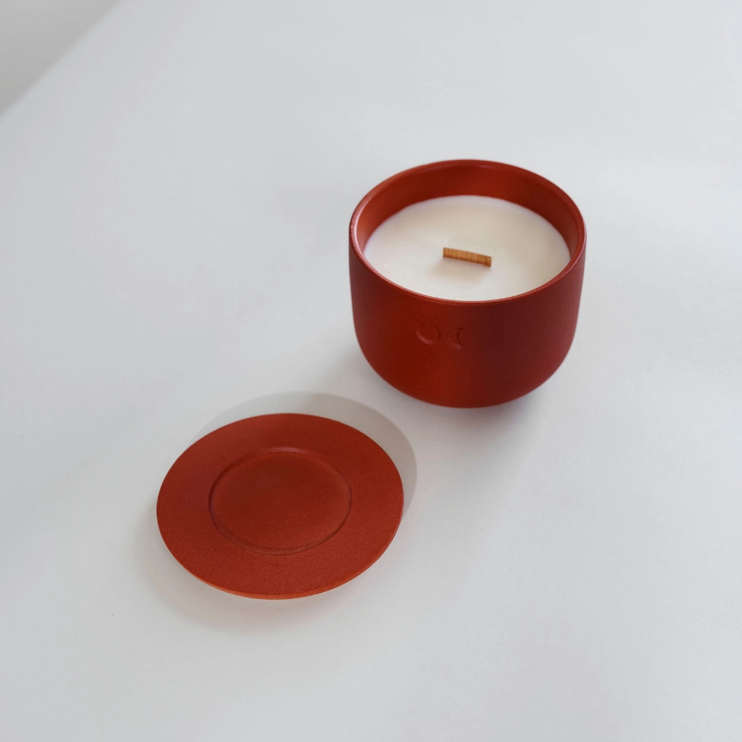 Bougie florale en céramique – Bois de santal