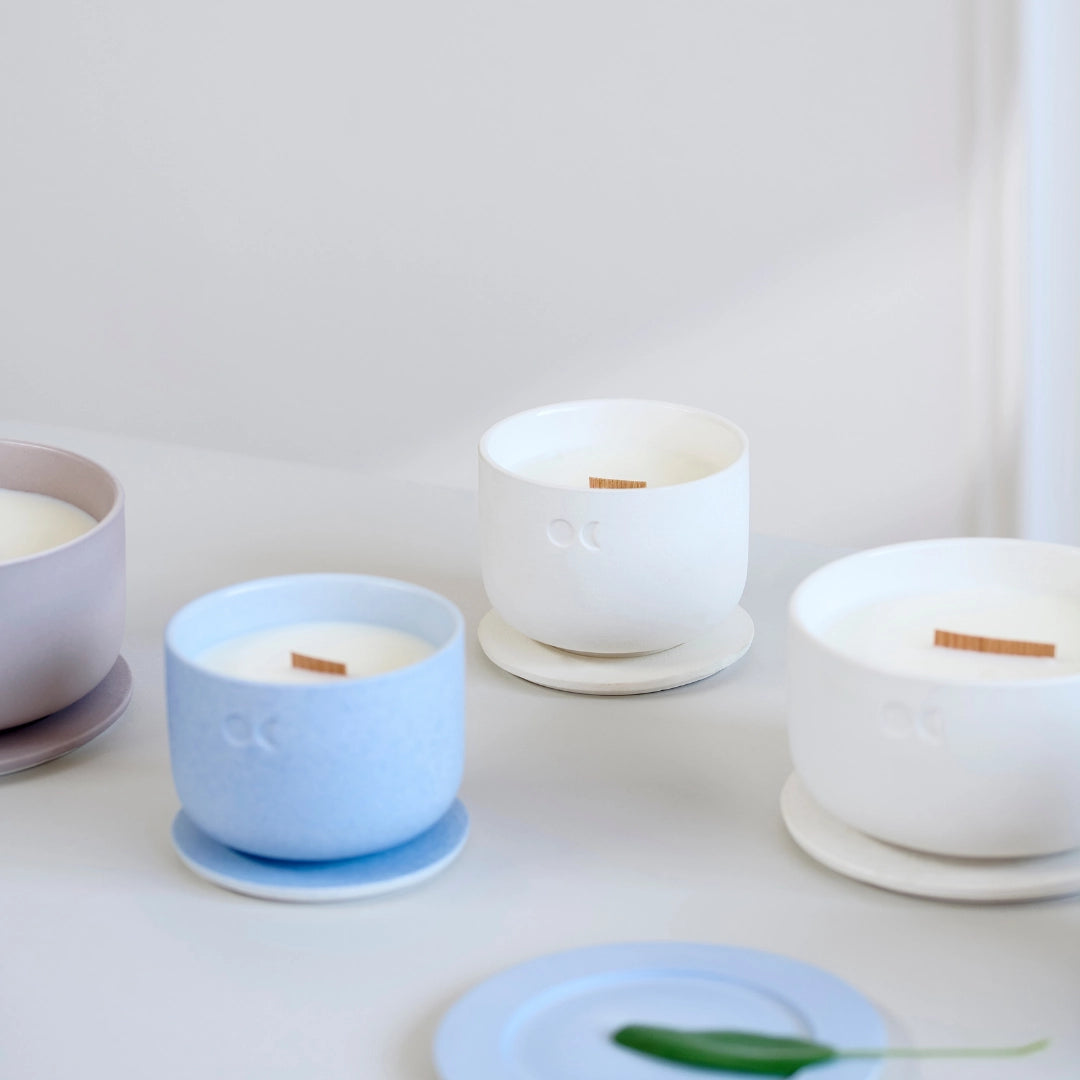 Bougie florale en céramique – Sel marin et sauge